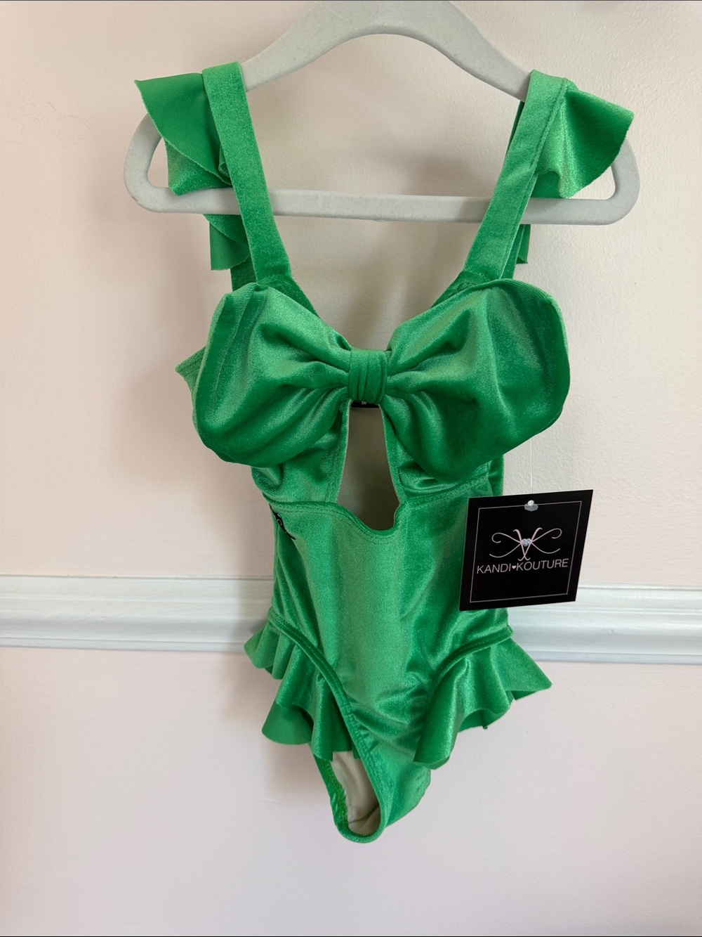 BEACH BABE LEOTARD - KELLY GREEN VELVET